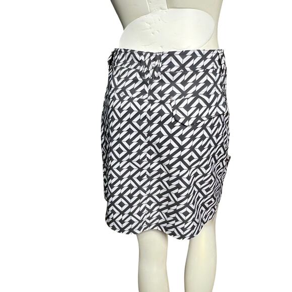 N'vo by Lancot Women's Black and White Geometric Print Skirt Size 4 - Picture 7 of 13